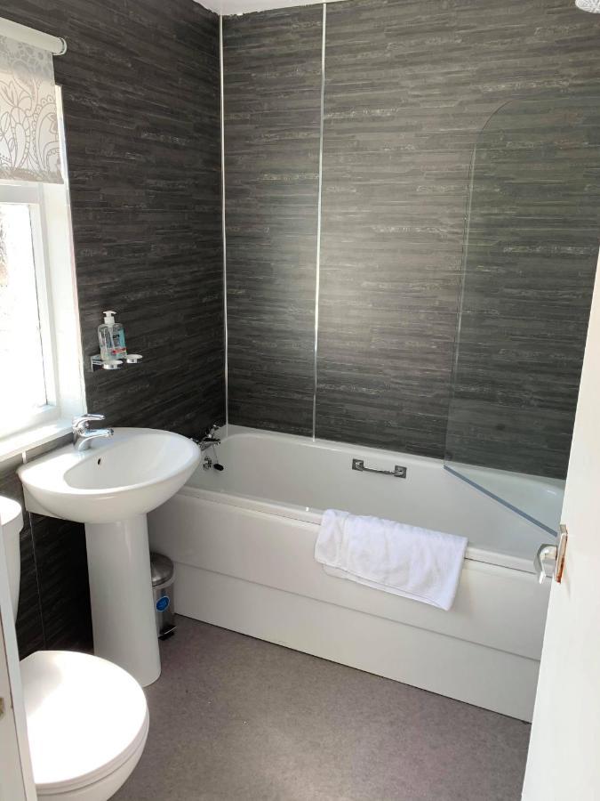The Carisbrooke Hotel Forres Luaran gambar
